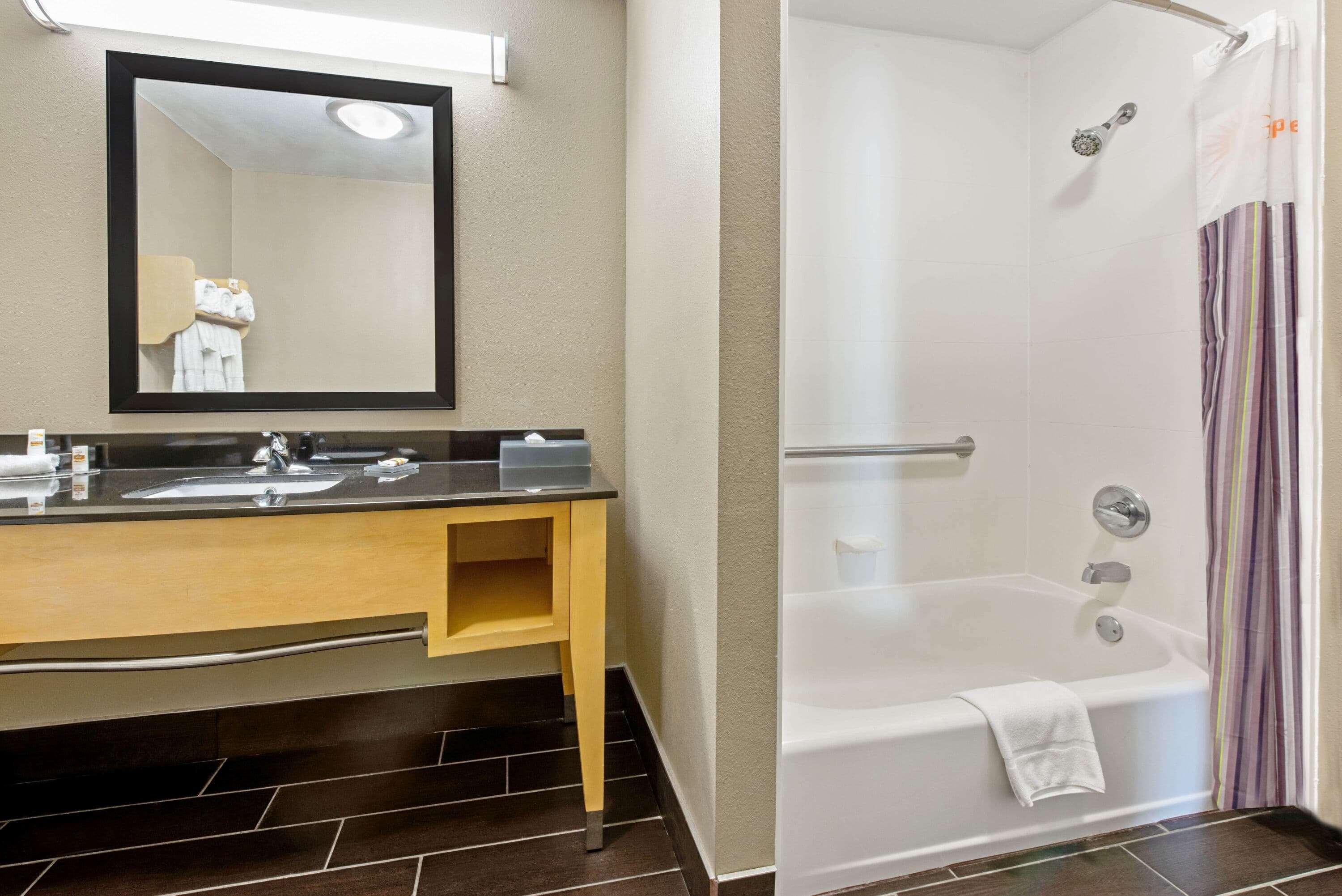 Hotel La Quinta By Wyndham Ft. Polk 3*
